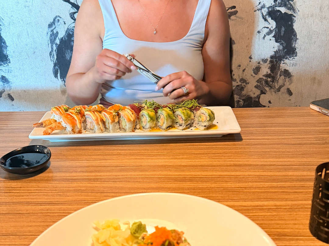 Zukkusan Sushi Bar & Grill