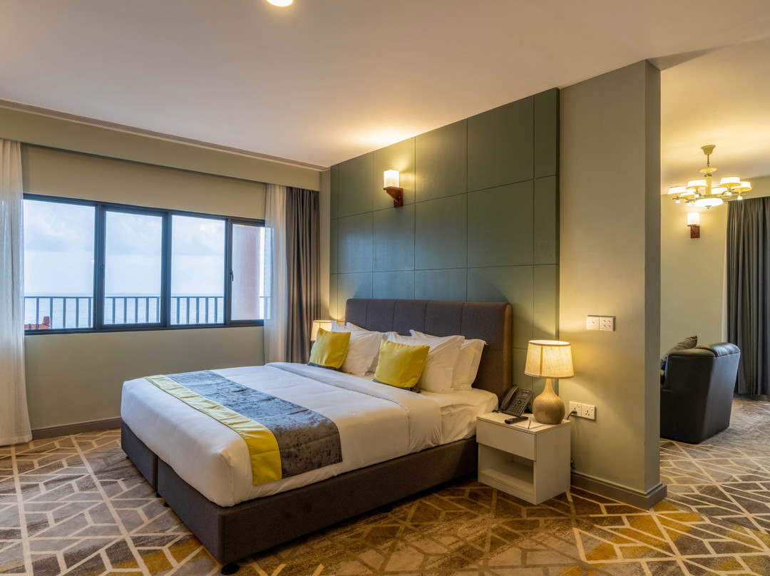 艾布杜菲诺胡酒店住宿-Manhattan Business Hotel