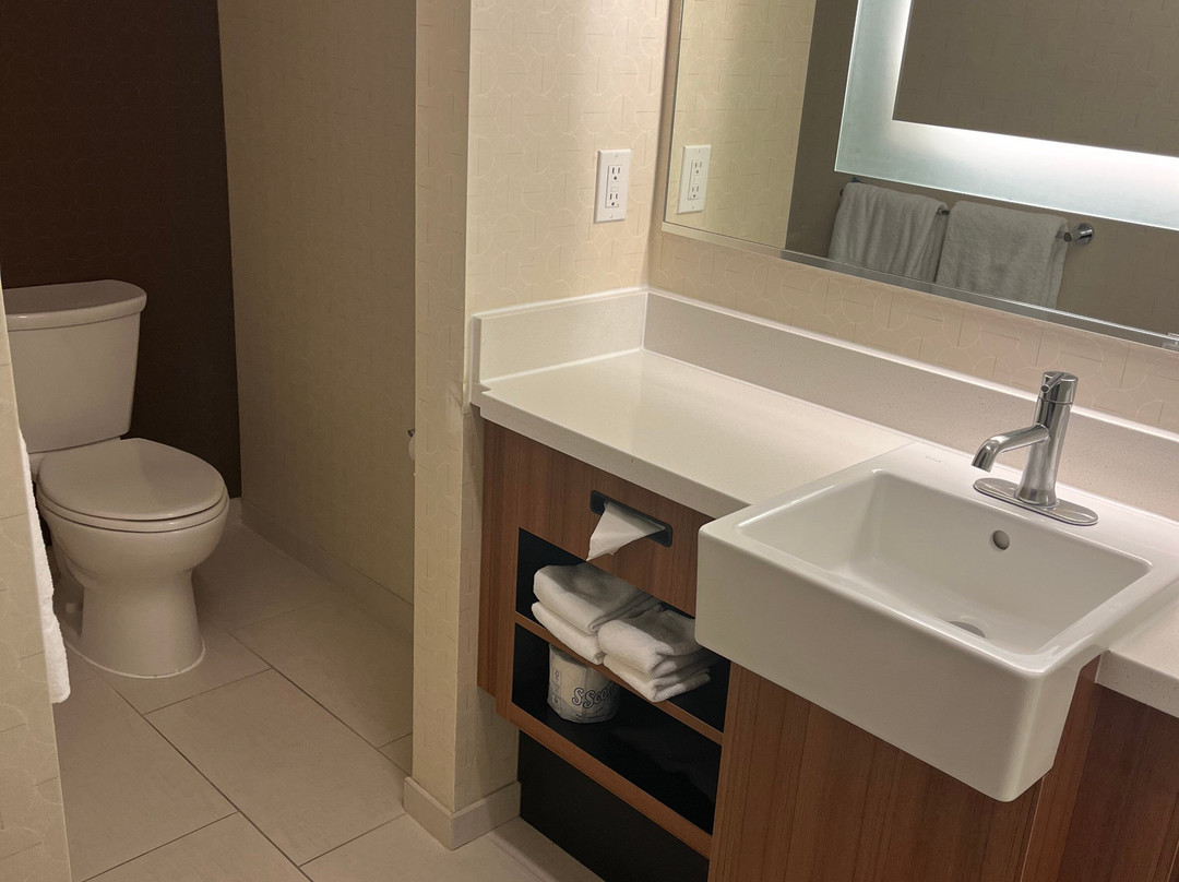 肯纳威克三城SpringHill Suites酒店主图