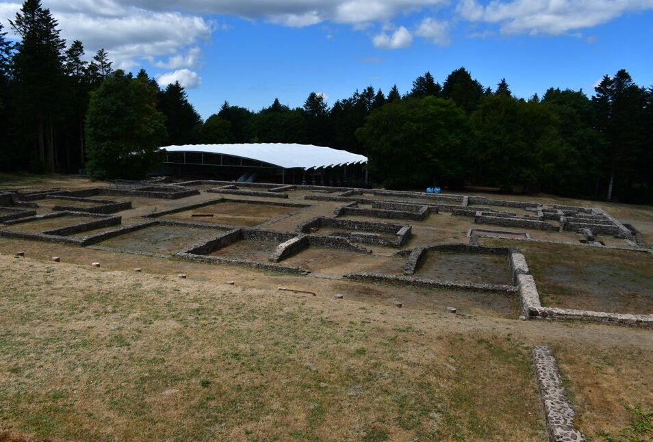 Bibracte-Saint-Leger-sous-Beuvray必去景点