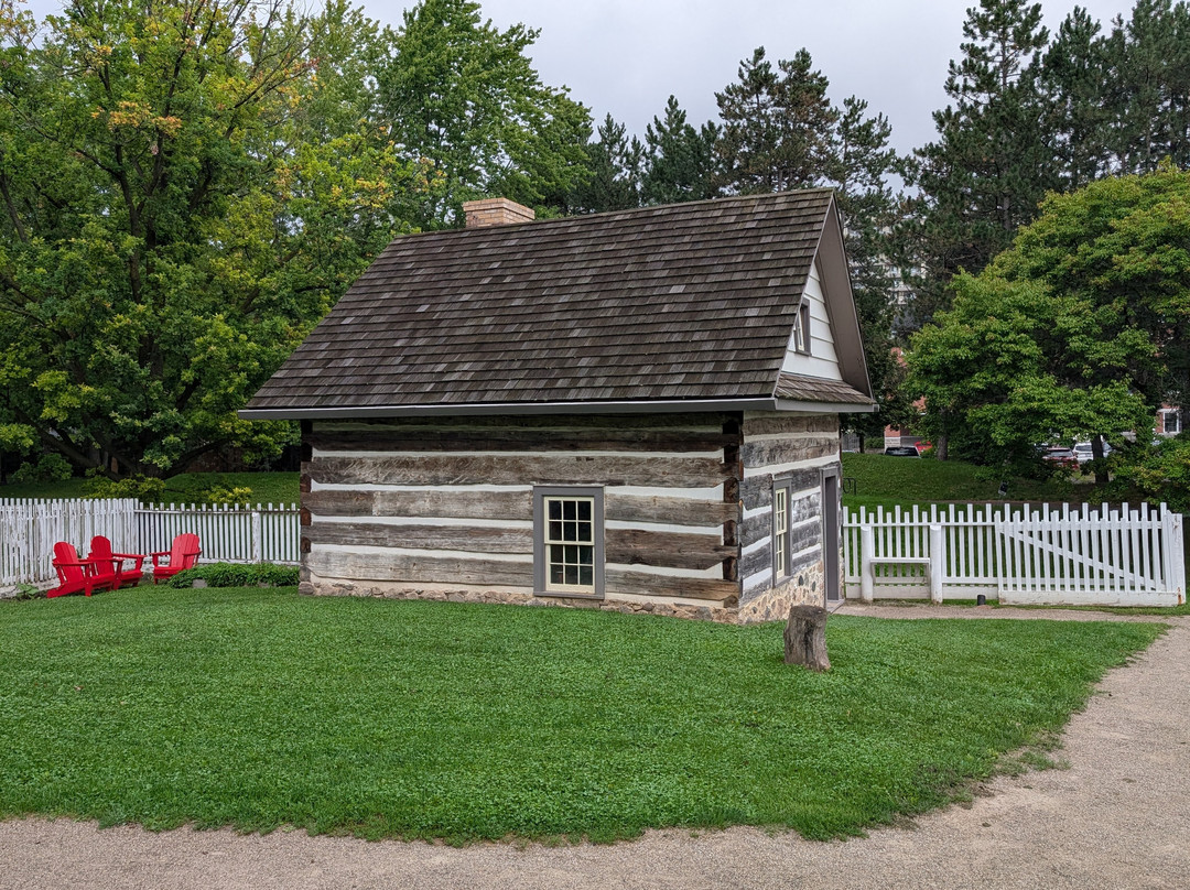 Schneider Haus National Historic Site-基奇纳必去景点