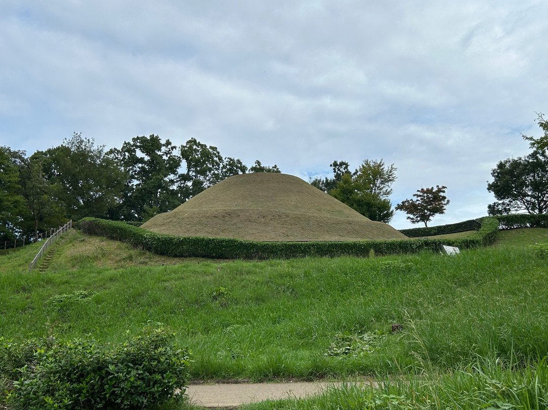Takamatsuzuka Tomb-明日香村必去景点