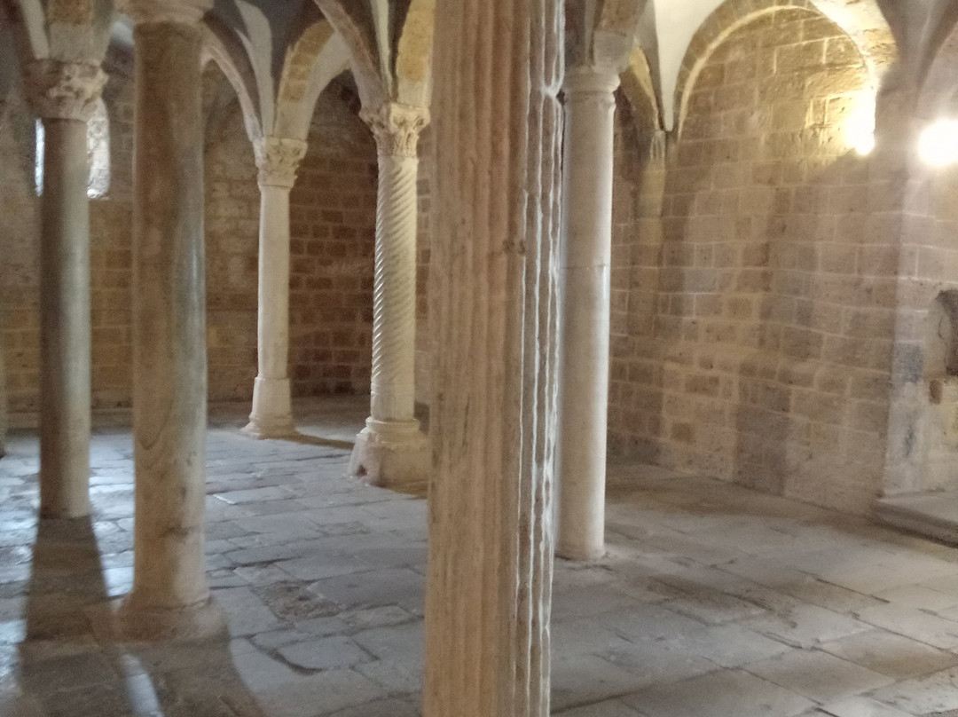 Cripta Basilica di San Pietro Tuscania