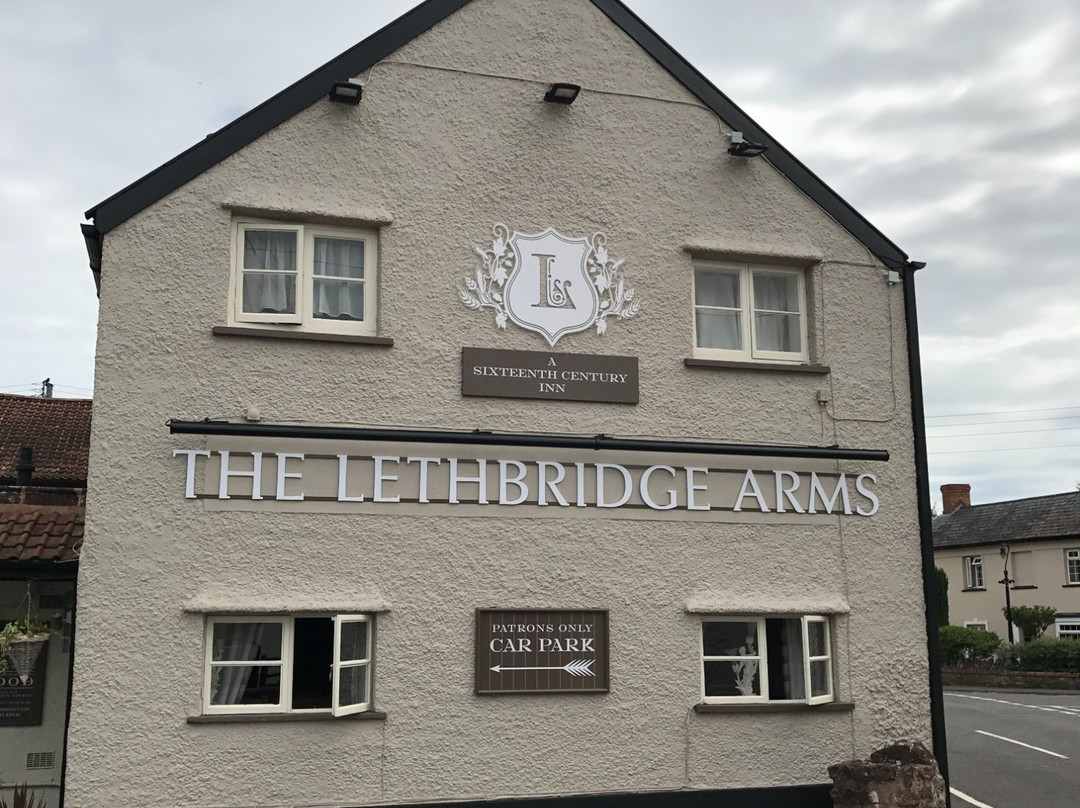 The Lethbridge Arms主图