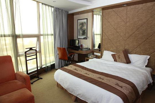 黄埔大酒店主图