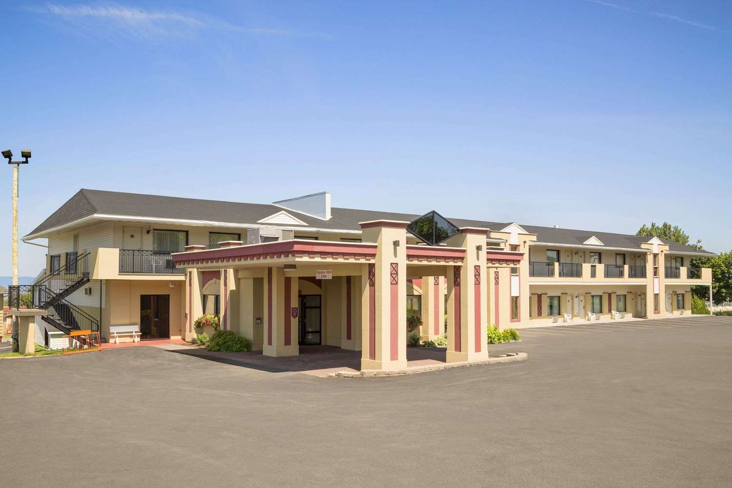 Days Inn by Wyndham Riviere-du-Loup-官方