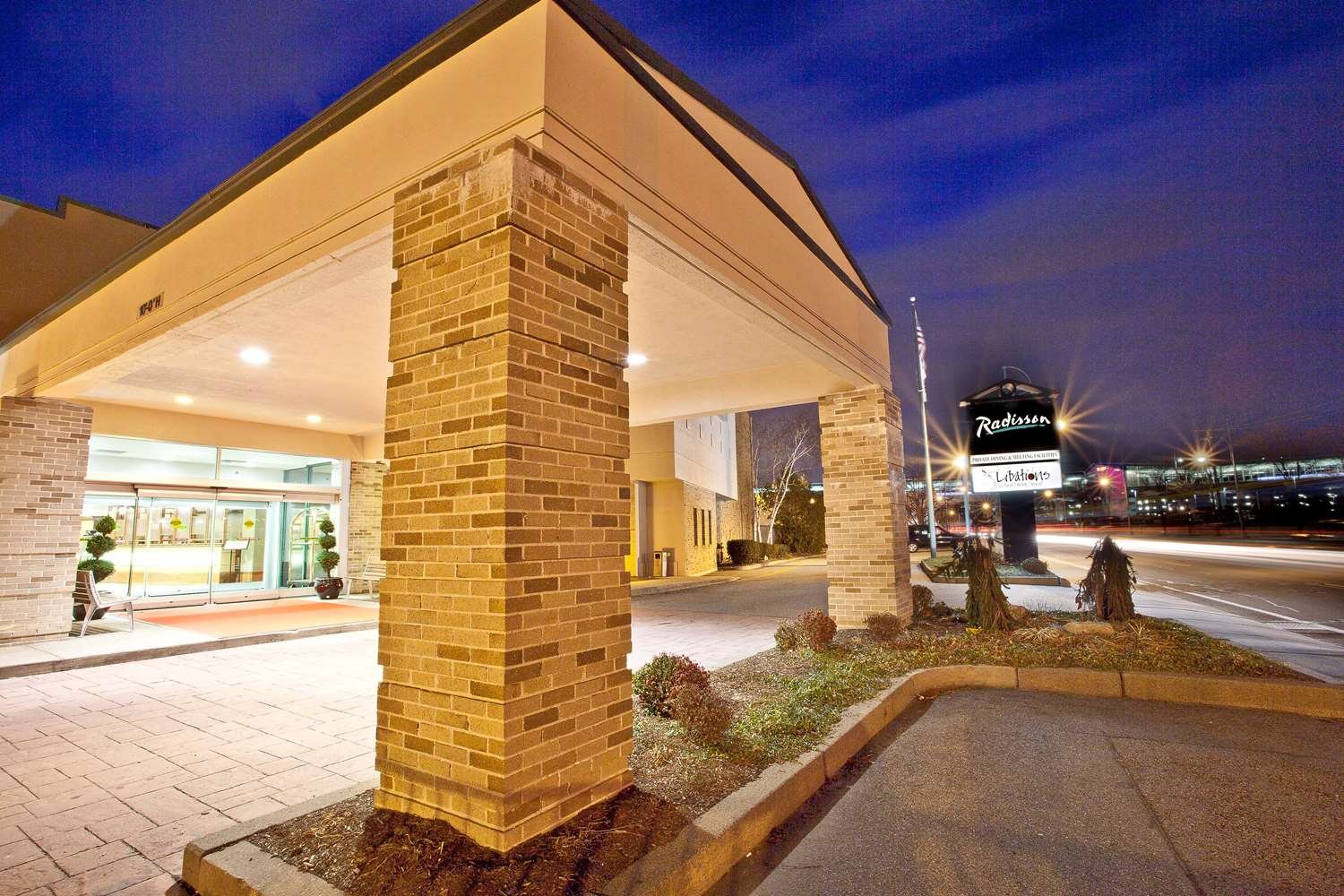 Radisson Hotel Providence Airport-官方