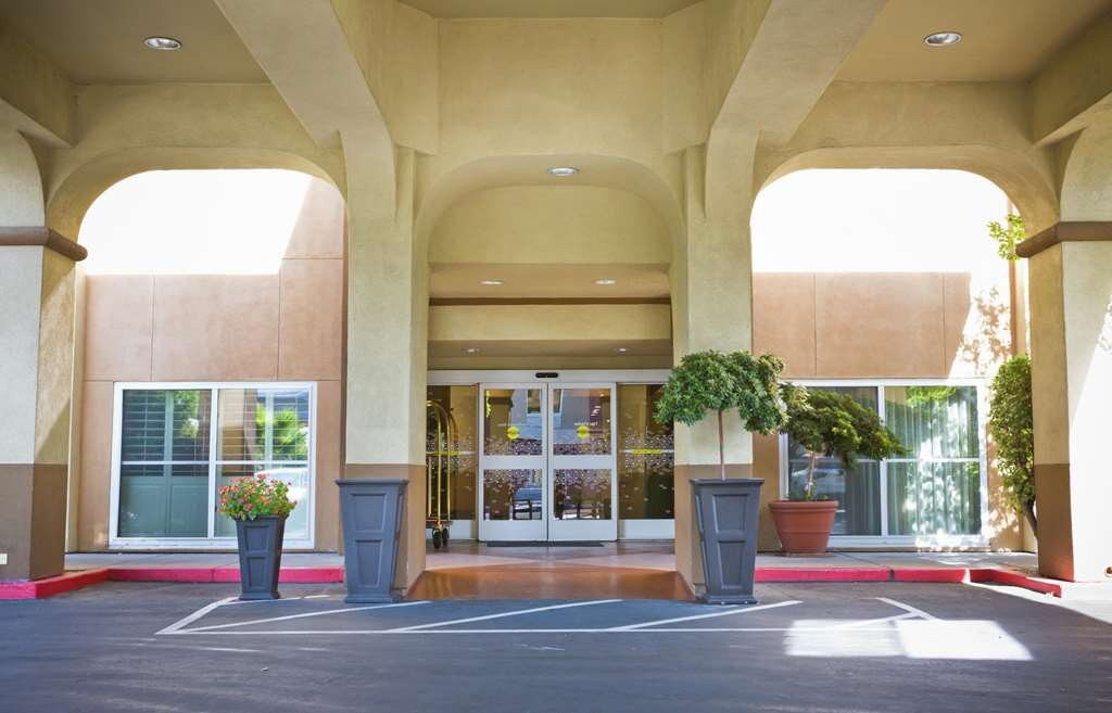 Hampton Inn & Suites Sacramento-Cal Expo主图