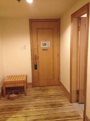 凤凰台饭店主图