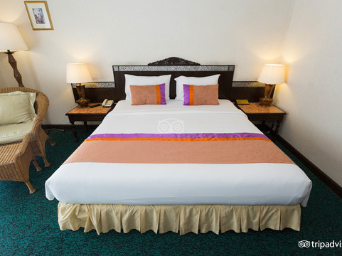 萨拜翼酒店主图