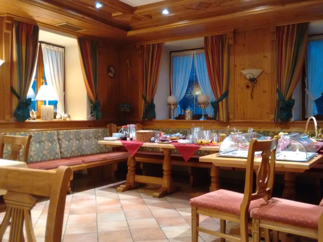 Wessobrunn酒店住宿-Gasthof zur Post
