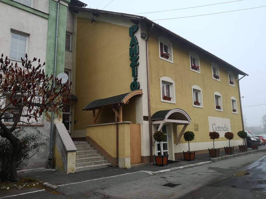 Gerendas Hotel-官方