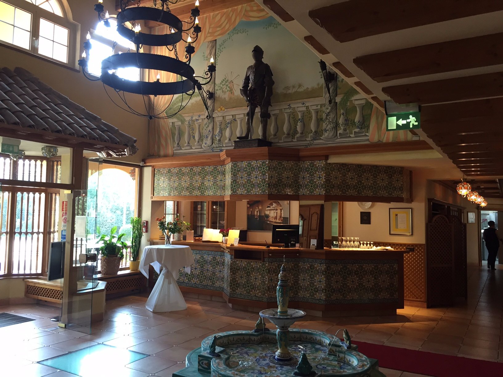 Hotel Spanischer Hof-官方