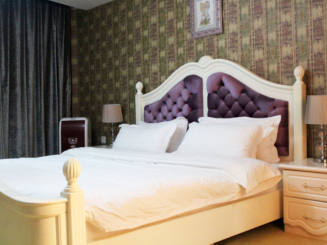 Gobi Sands Hotel