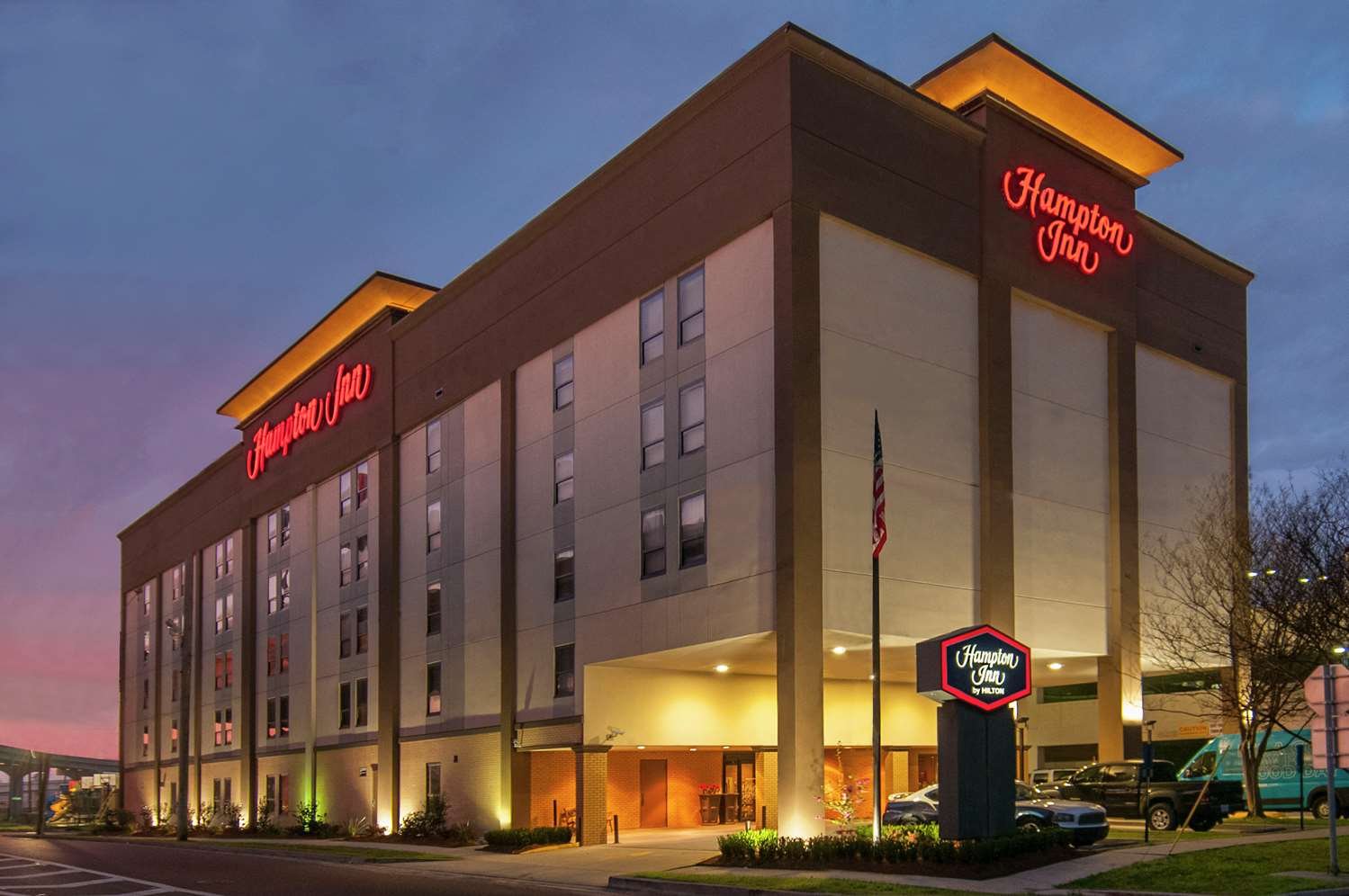 Hampton Inn Metairie-官方