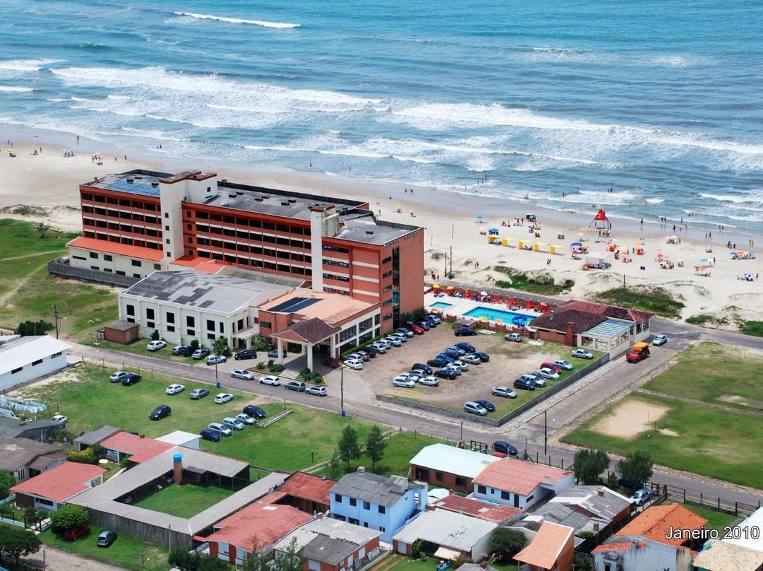 Capao da Canoa酒店住宿-Hotel Araca