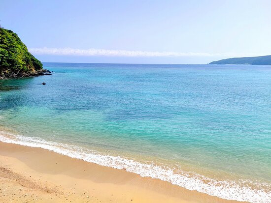 Kuninao Beach景点图片