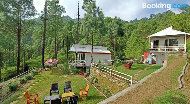 GHUGHUTI RESORTS LANSDOWNE