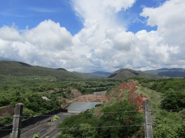 Dam of Betania景点图片