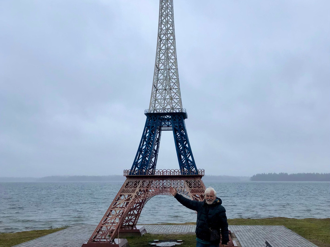 Valdai Eiffel Tower景点图片