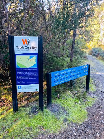 South Cape Bay-Southwest National Park必去景点