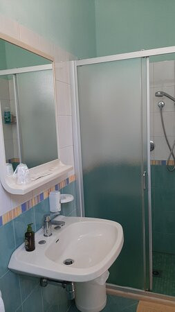 Hotel Continental主图