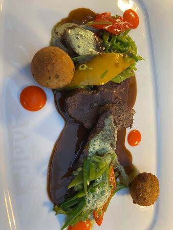 Zirbelstube Restaurant & Hotel主图