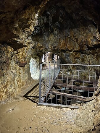 Opal mines-Presov必去景点