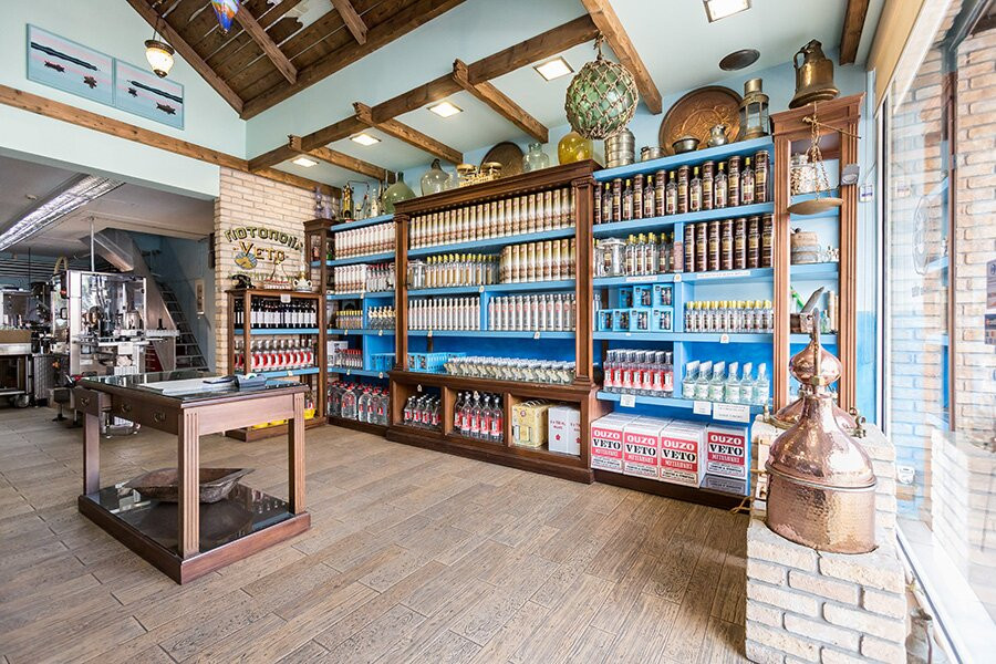 Ouzo Veto Distillery-米蒂利尼必去景点