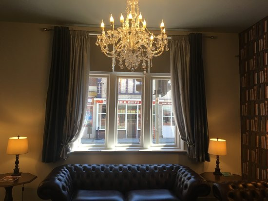 The Royal Hotel Crewe, A BRILLIANT Collection主图