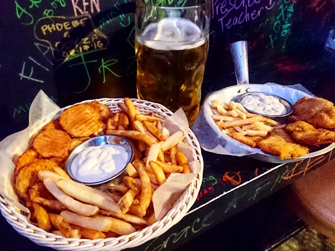 Toril旅游景点-Stre3ts Urban Lifestyle Pub