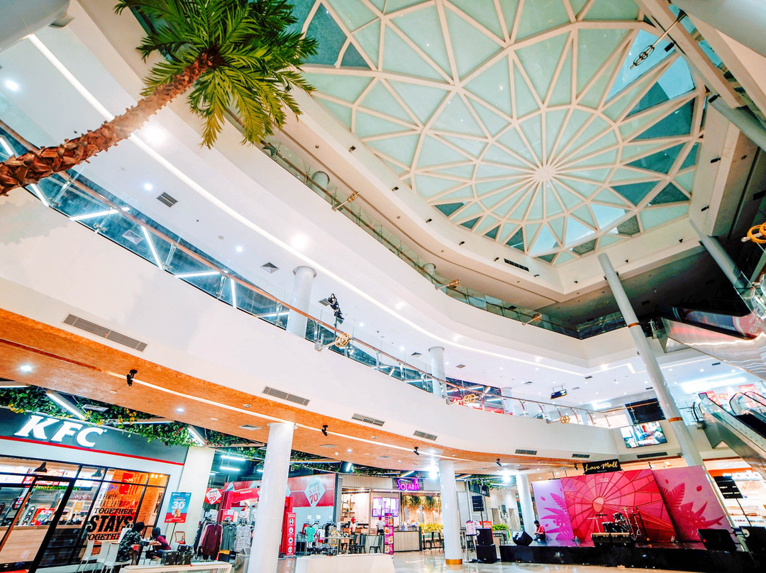 Lagoon Avenue Mall Bekasi