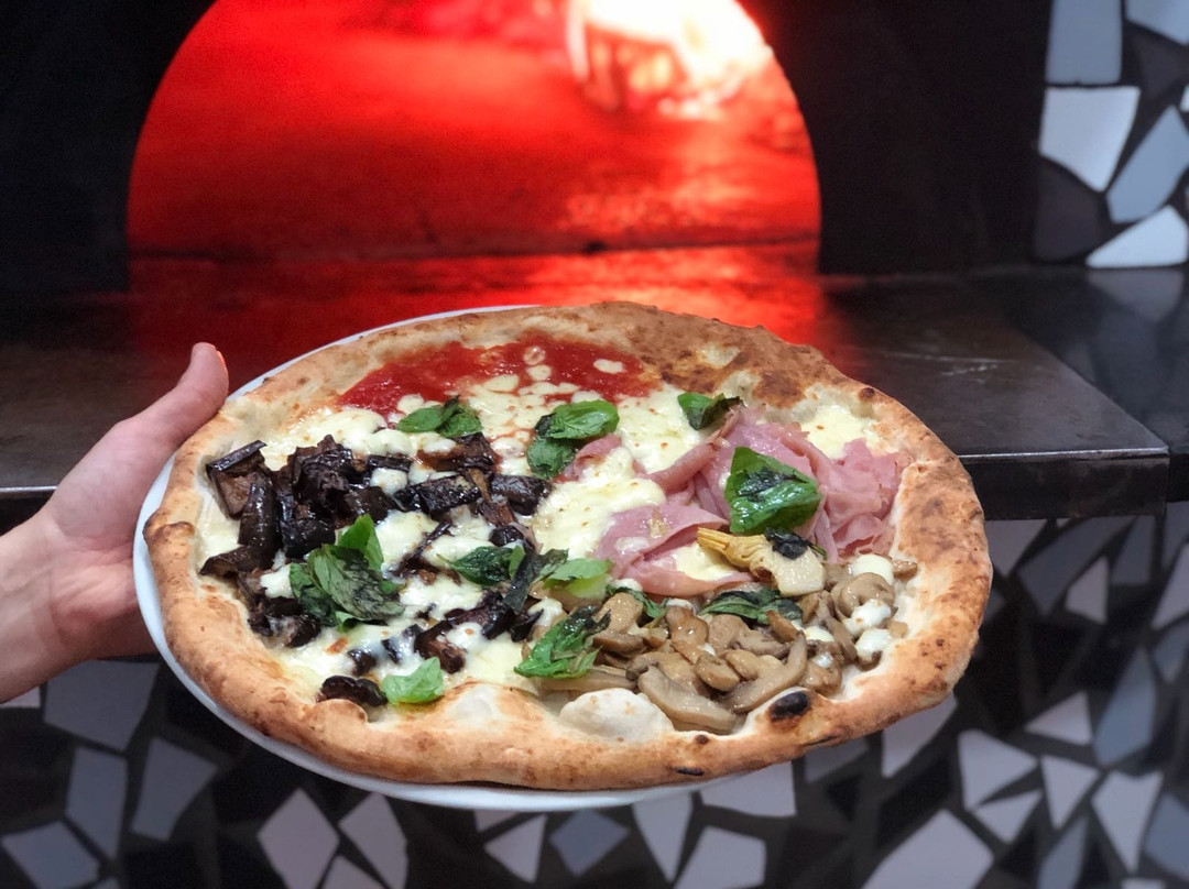 I Pizzaioli Del Centro Storico Di Napoli