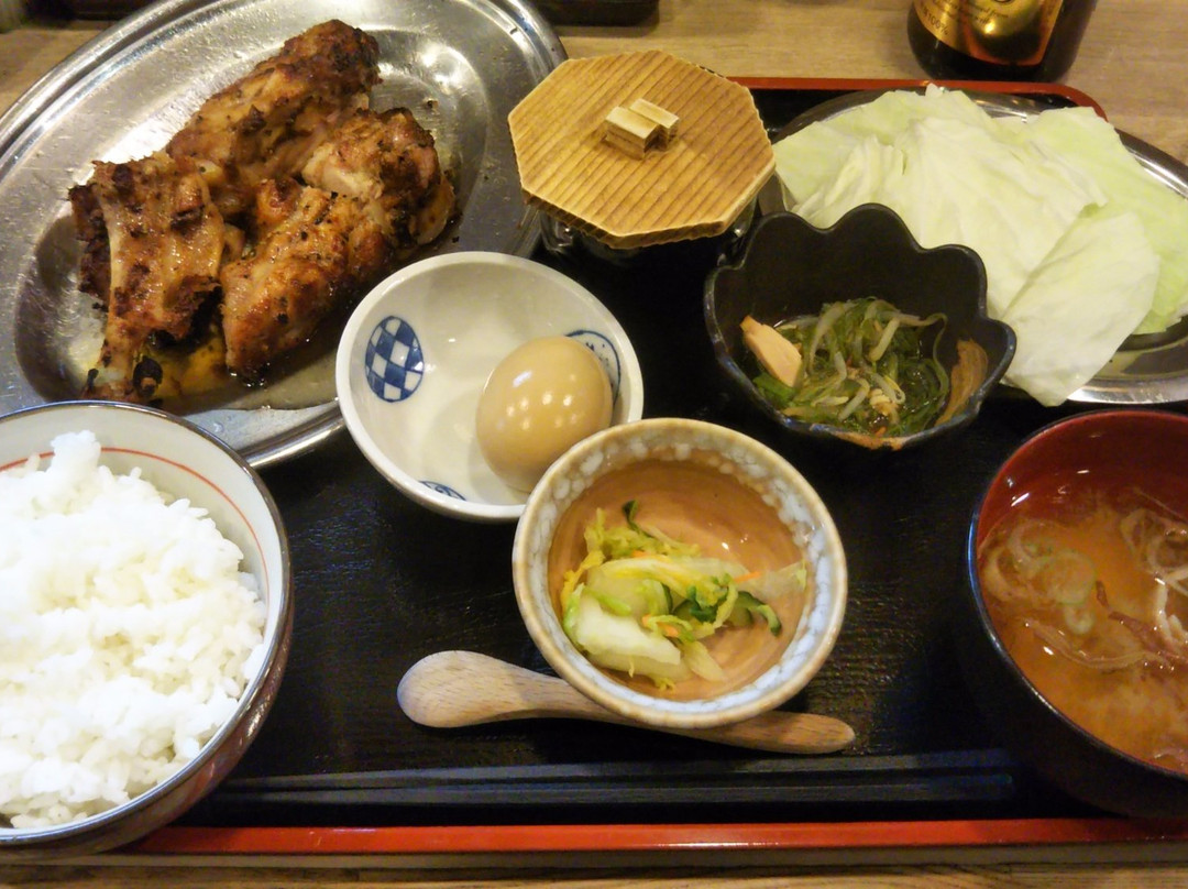 ももどり駅前食堂