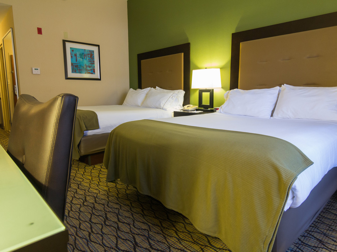 Holiday Inn Express & Suites Winchester by IHG主图