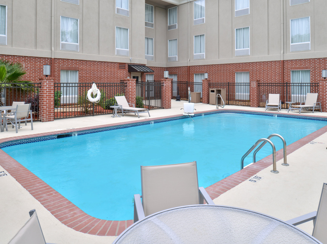 Holiday Inn Express & Suites Lafayette by IHG主图