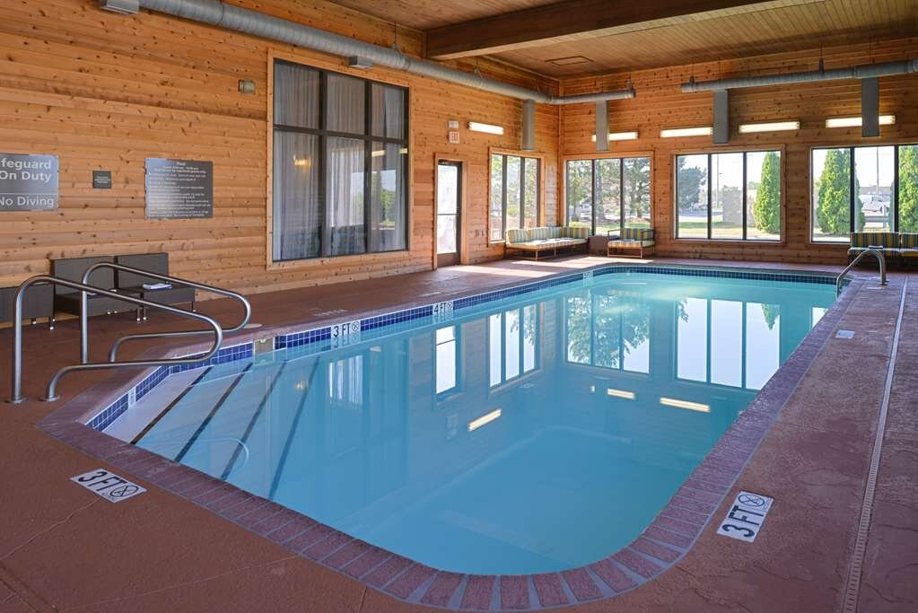 北托莱多希尔顿恒庭旅馆&套房酒店主图