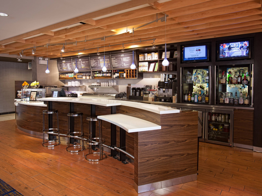 费耶特维尔万怡酒店主图