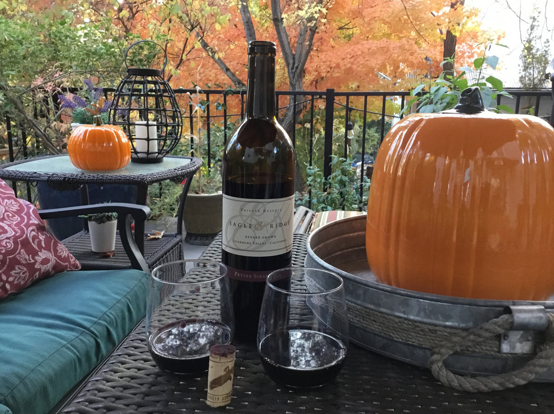 布洛德大街旅馆主图