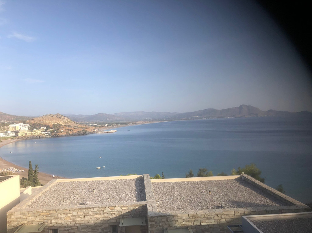 林多斯布鲁酒店主图