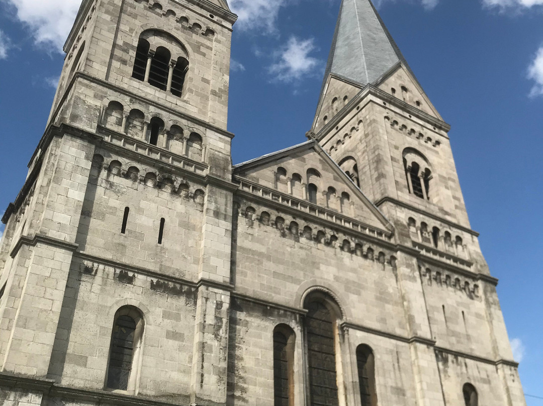 Eglise Notre Dame et Saint Remacle-斯帕必去景点