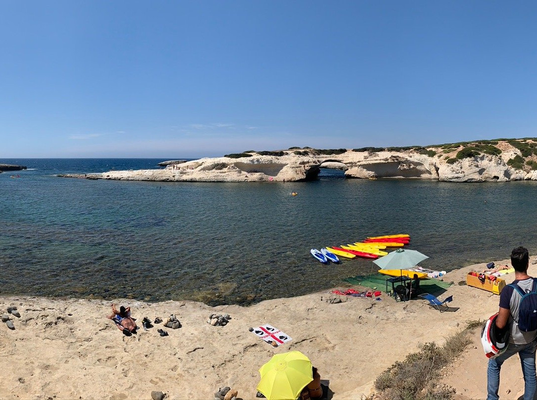 Spiaggia dell'Arco-S'Archittu必去景点