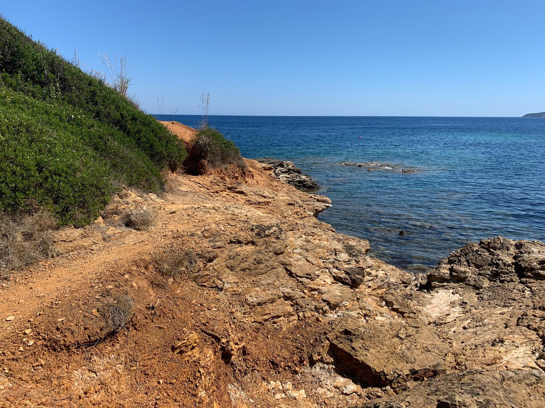 Spiaggia Reale-Porto Azzurro必去景点