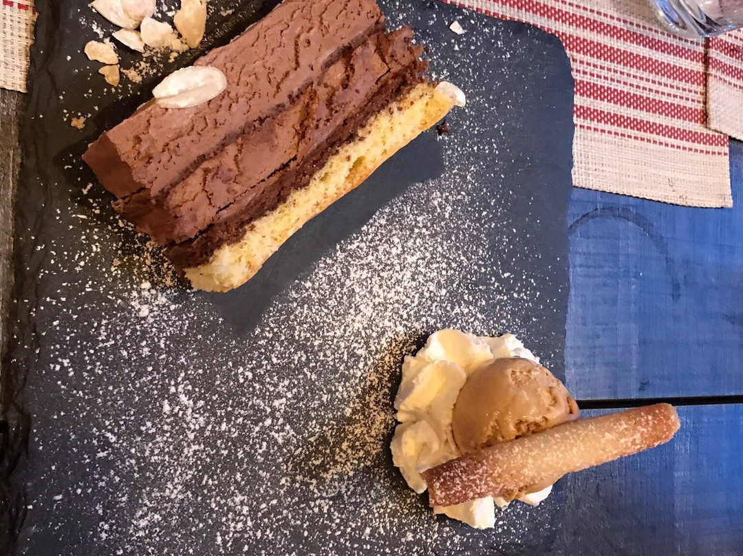 Hôtel Au Cerf主图