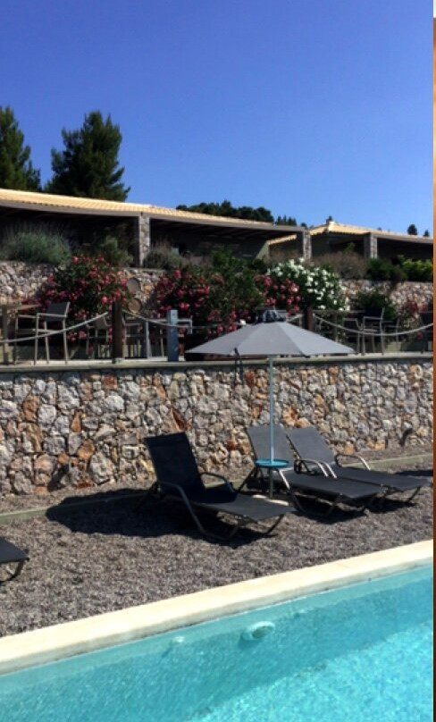 Elimnion Resort主图