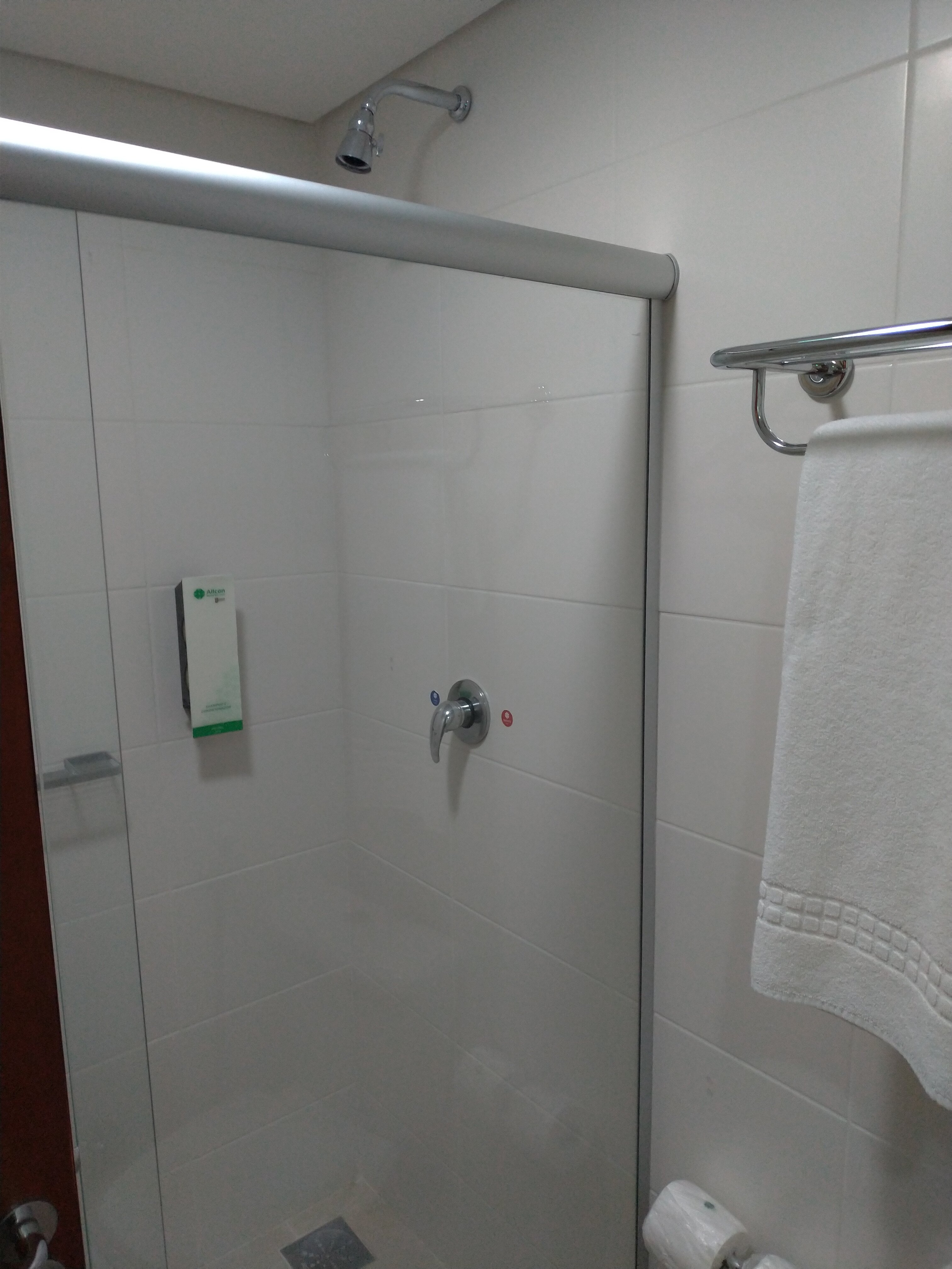 Allcon House Inn Hotel-浴室