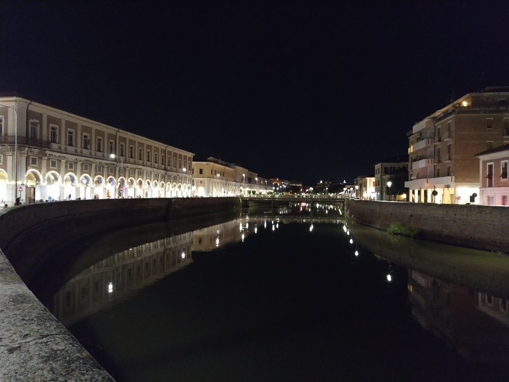 Portici Ercolani-塞尼加利亚必去景点