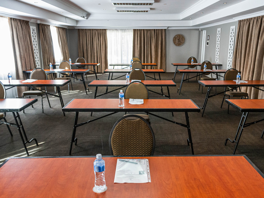 Ruslamere Hotel & Conference Centre主图