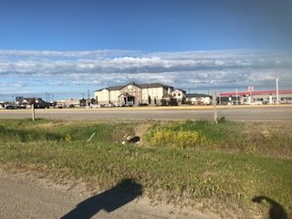 Paradise Inn & Suites-官方