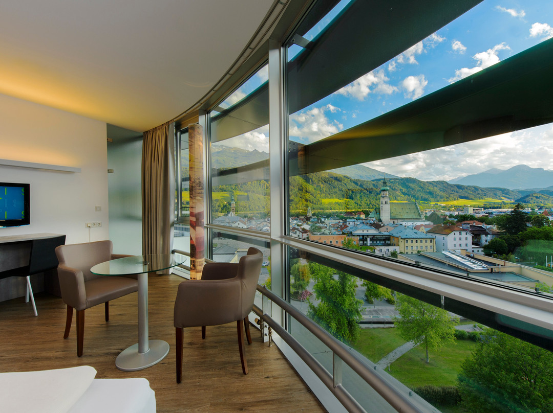 Parkhotel Hall主图